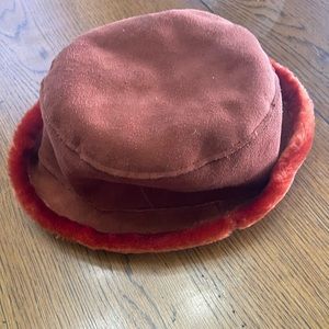 David & young co orange faux suede and fur trim bucket hat